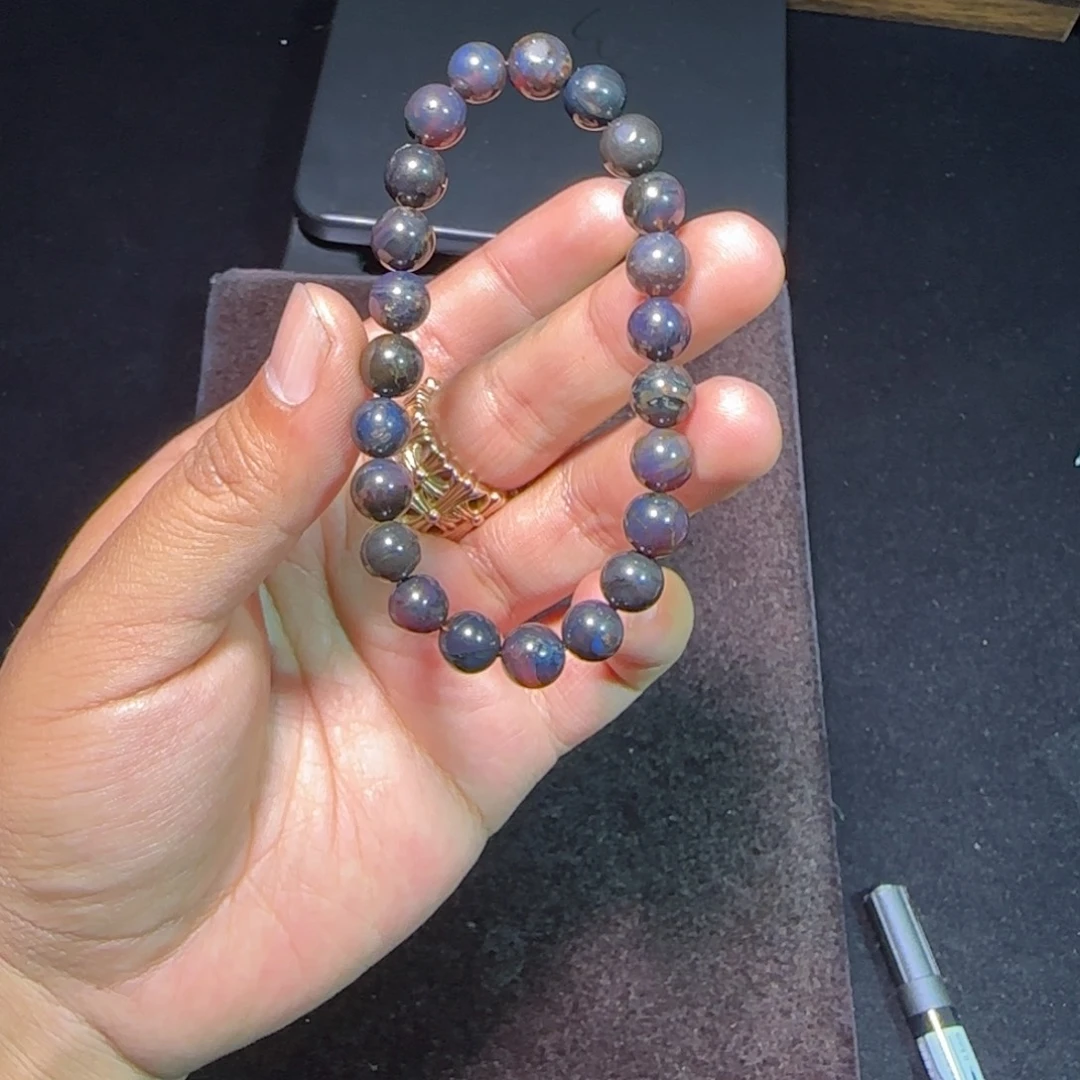 琥珀未镶嵌裸石琥珀