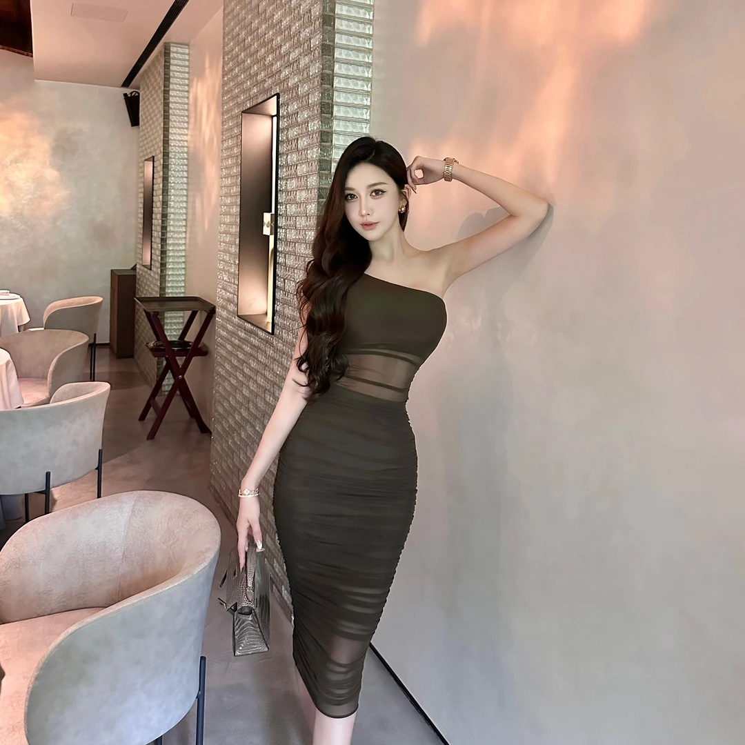 SX善喜军绿色抽皱网纱斜肩上衣半裙套装女纯欲性感修身弹力包臀裙