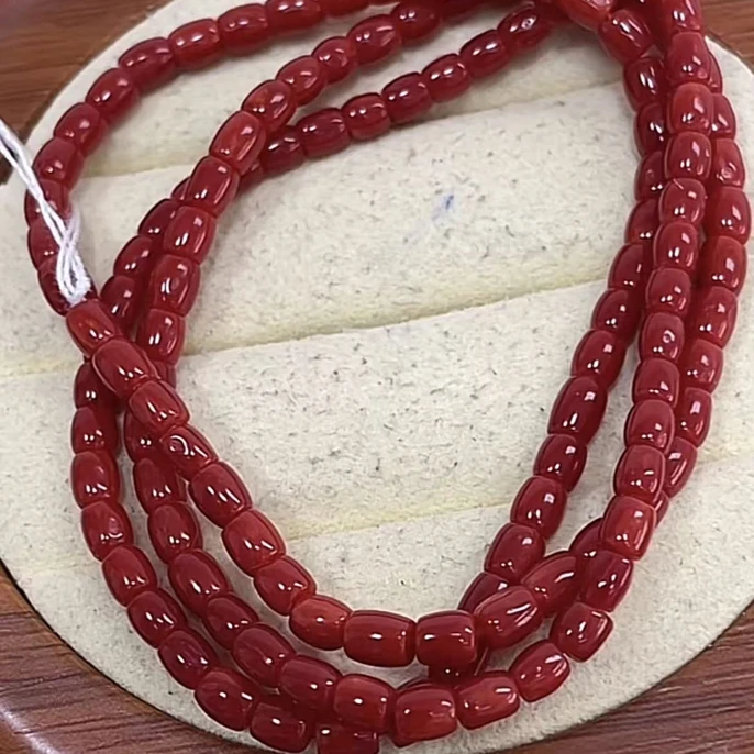 天然珊瑚牛血色直切三圈手链