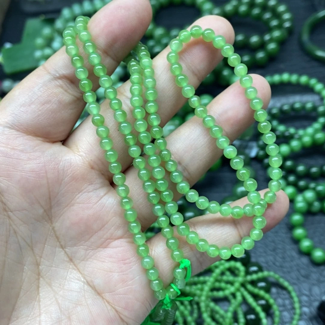 和田玉未镶嵌项链