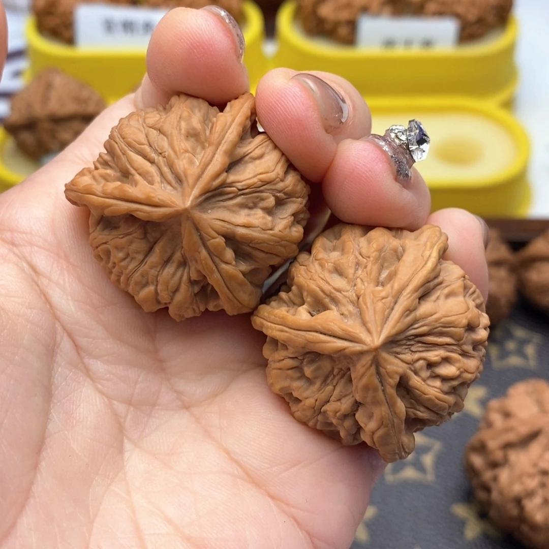 把件文玩核桃674号玉玺奔