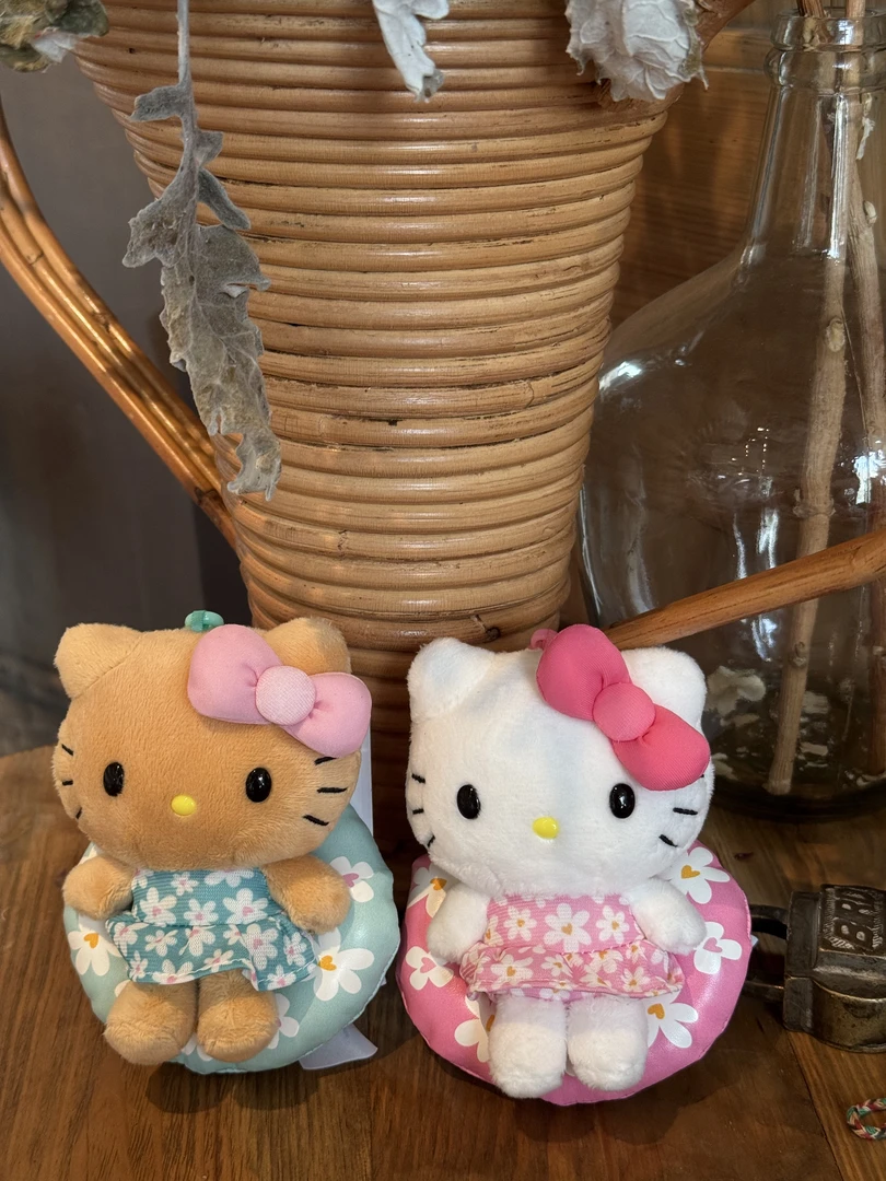 【美版正品】三丽鸥夏威夷黑皮helloKitty游泳圈包挂件kitty挂件