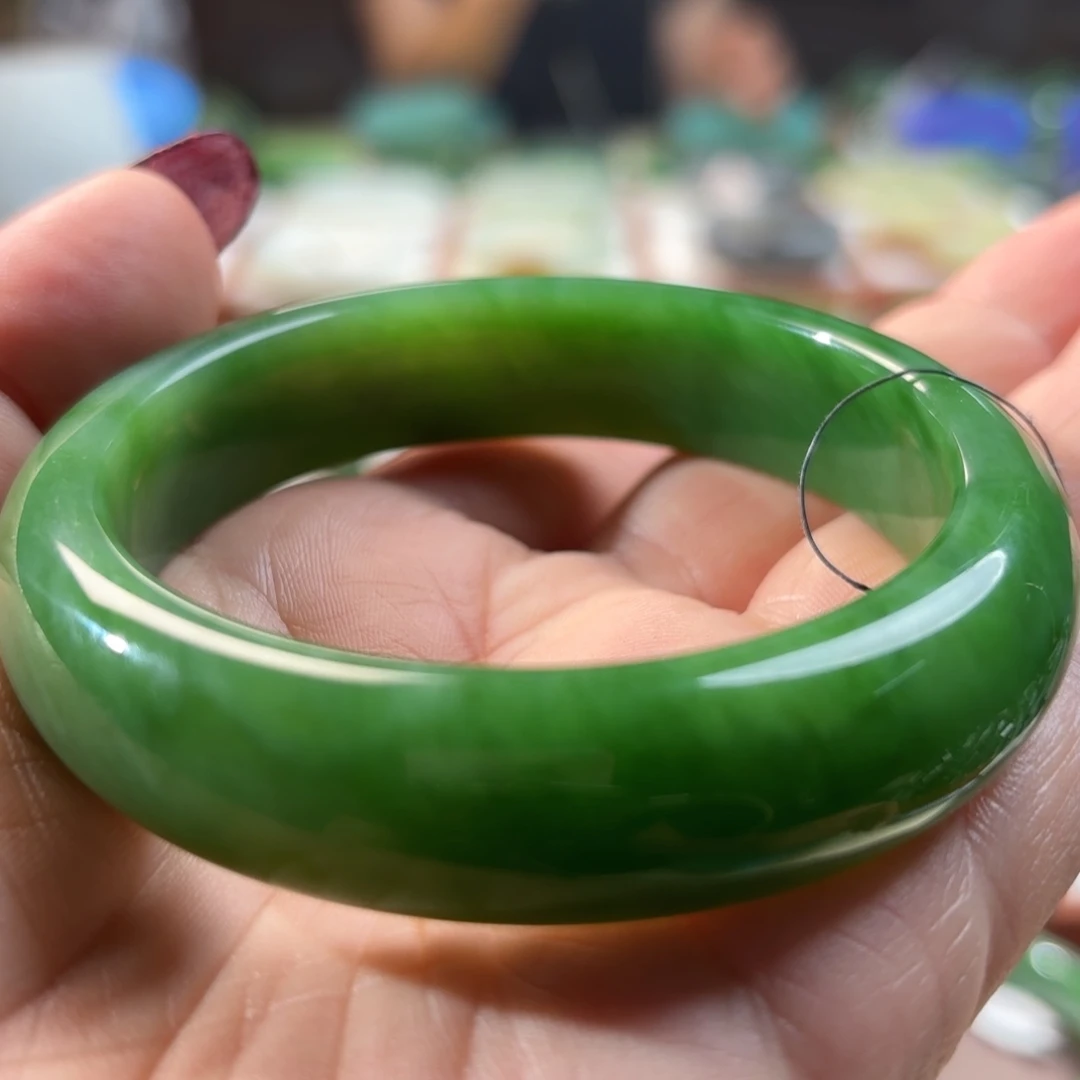 和田玉（碧玉）手镯未镶嵌