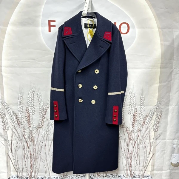 妃鱼/古驰/丝缎、羊毛、亮片/大衣/95新/M10/11