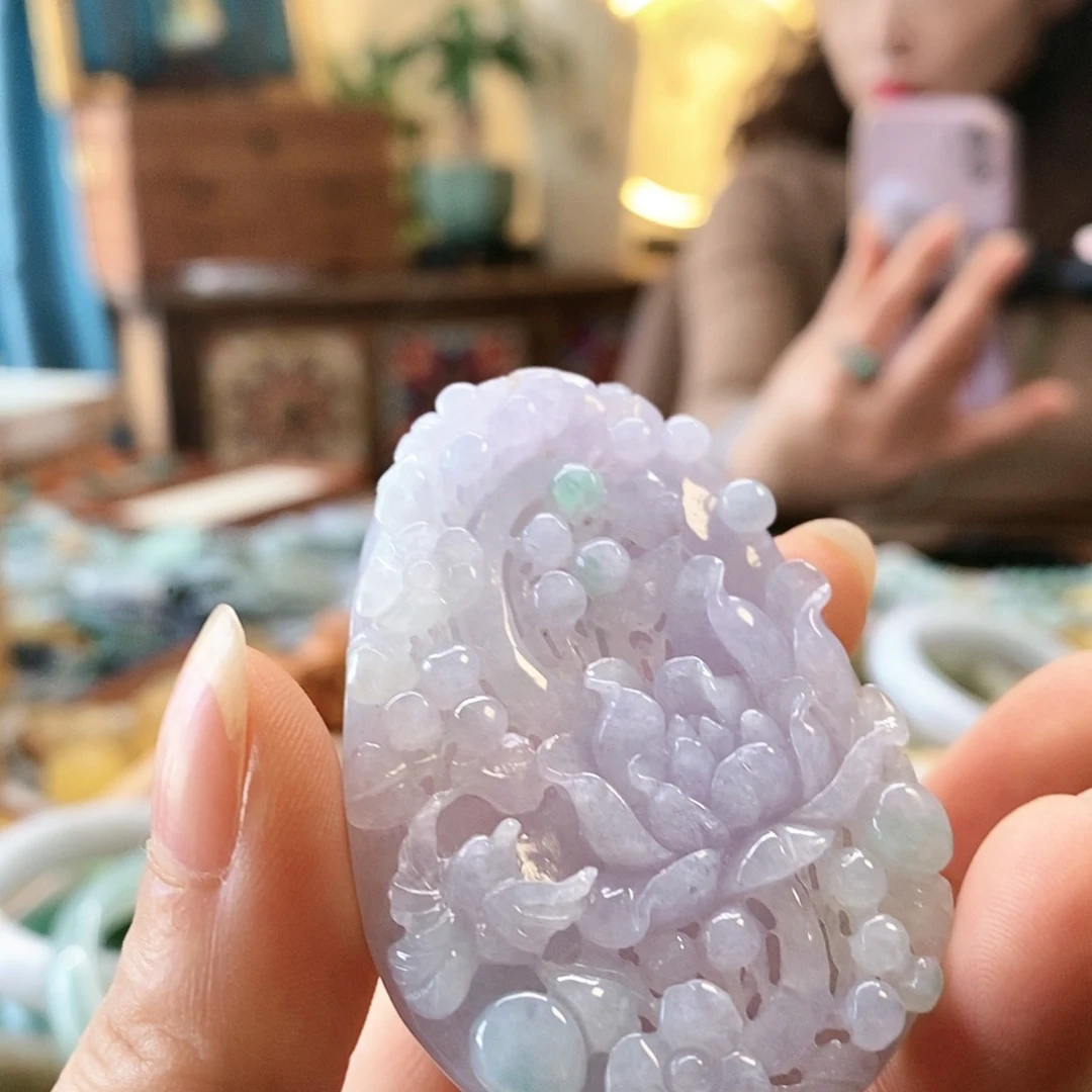 翡翠颈饰未镶嵌翡翠挂件