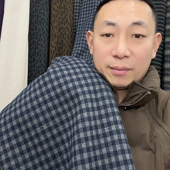 混纺小蓝格加绒1.8米