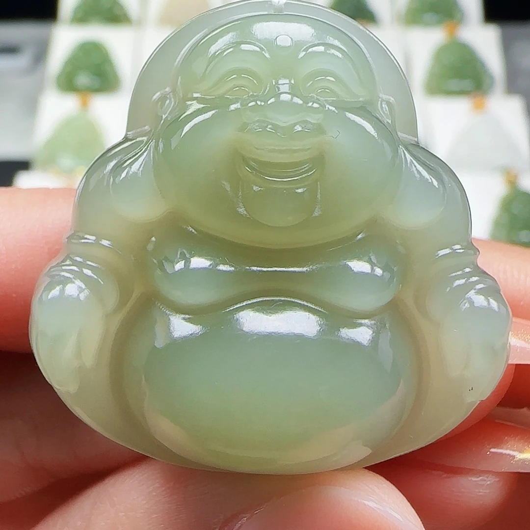 和田玉未镶嵌吊坠(赠链)