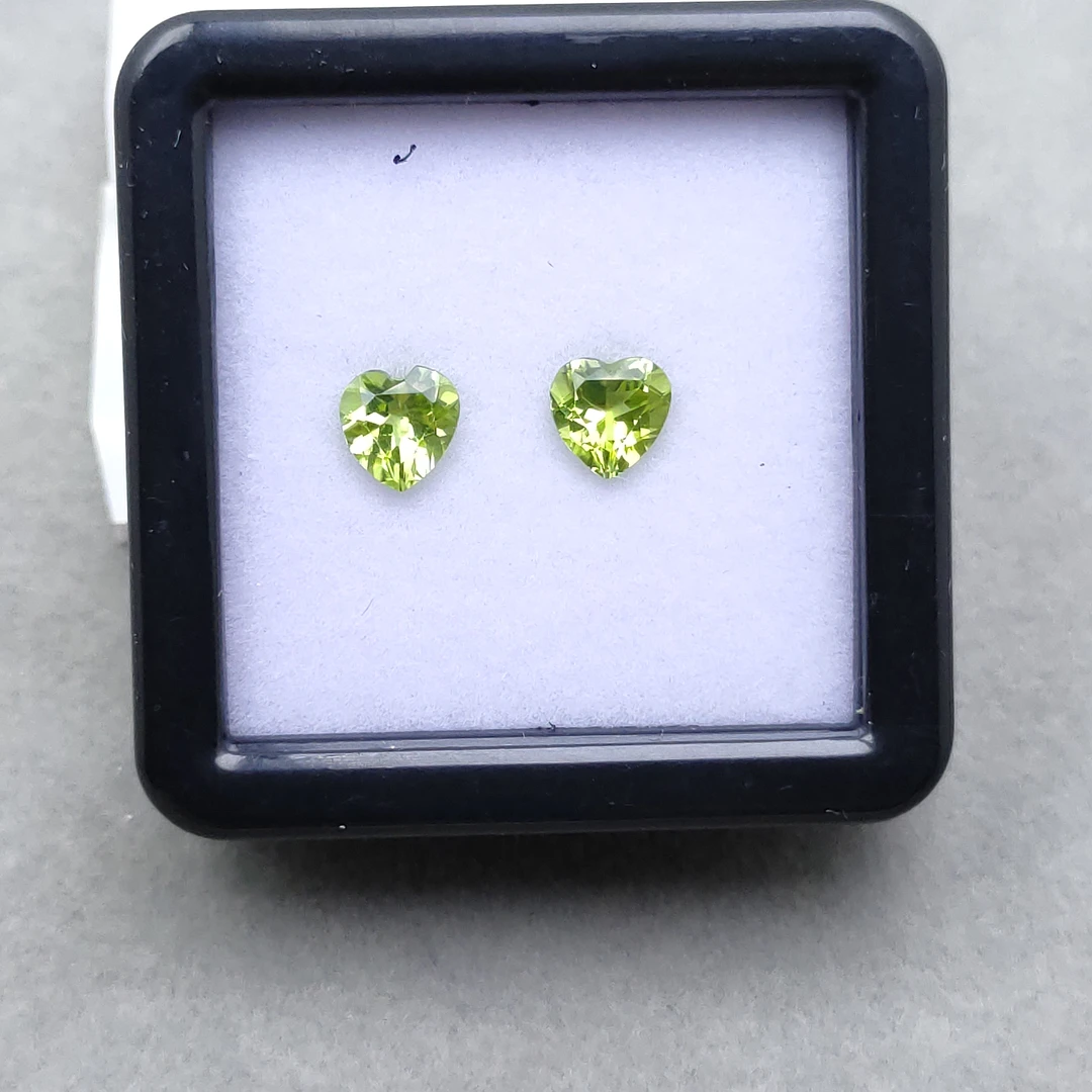 橄榄石pair-1.52ct（01079808）0709