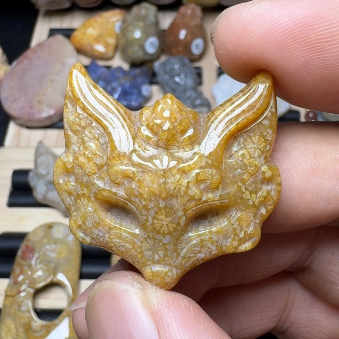 未镶嵌纯天然色有机玉石保真色硅化玉