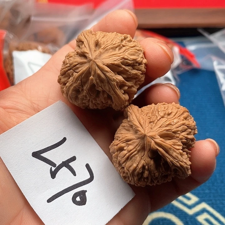 文玩核桃把件南疆