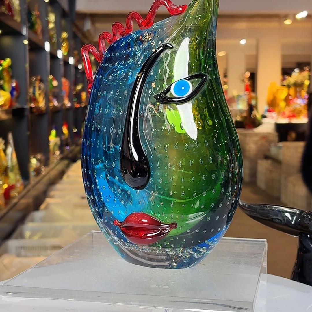 摆件琉璃岛是世界第一高楼之