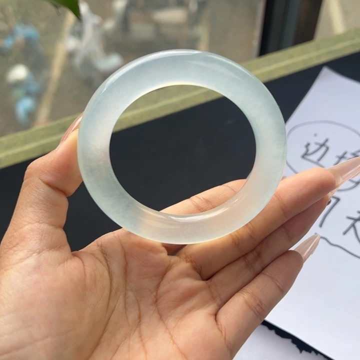 圈口56 完美款白月光