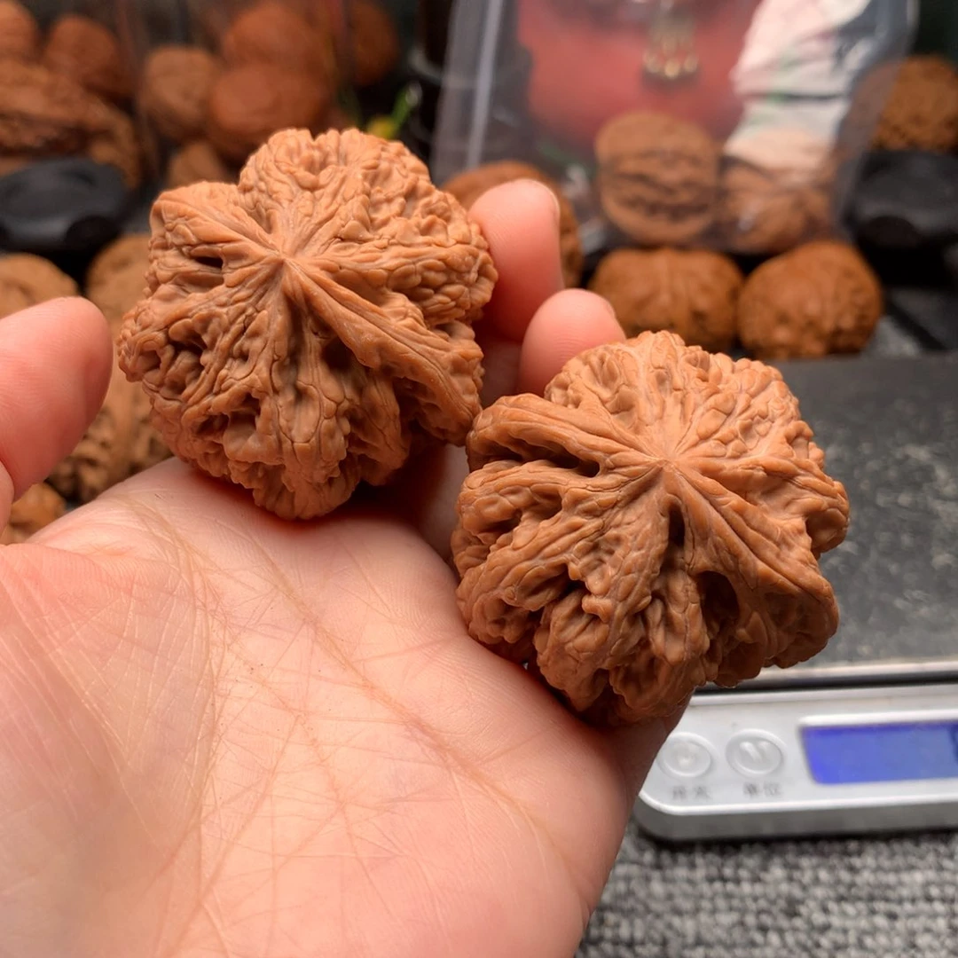 吊坠文玩核桃大粗筋。 47
