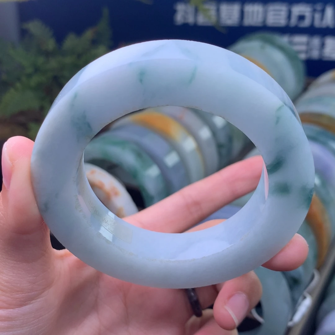 定制翡翠未镶嵌手镯定制不退不换