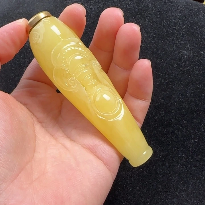 未镶嵌蜜蜡珠宝奇石