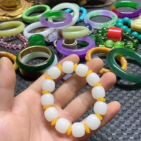 瓷片瓷器紫砂壶摆件