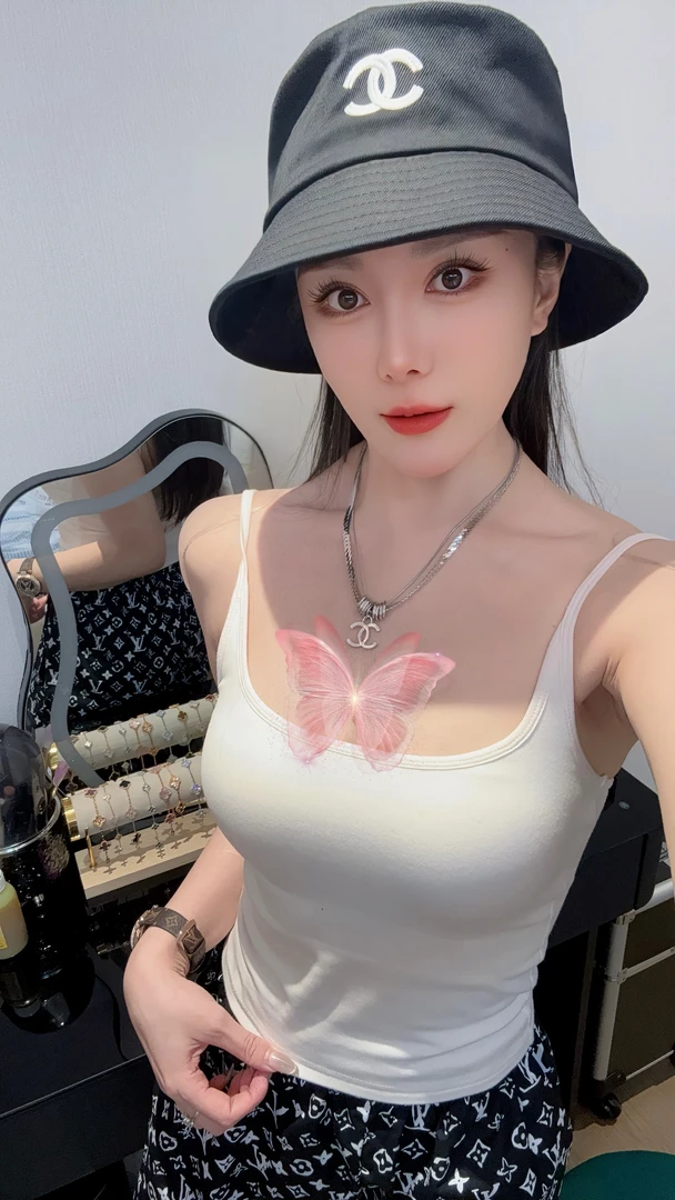 F048[杋爷潮品]夏季带胸垫美背吊带背心