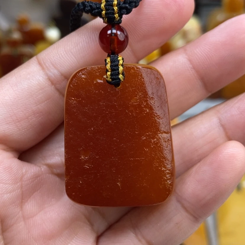 【闪购商品】琥珀颈饰未镶嵌