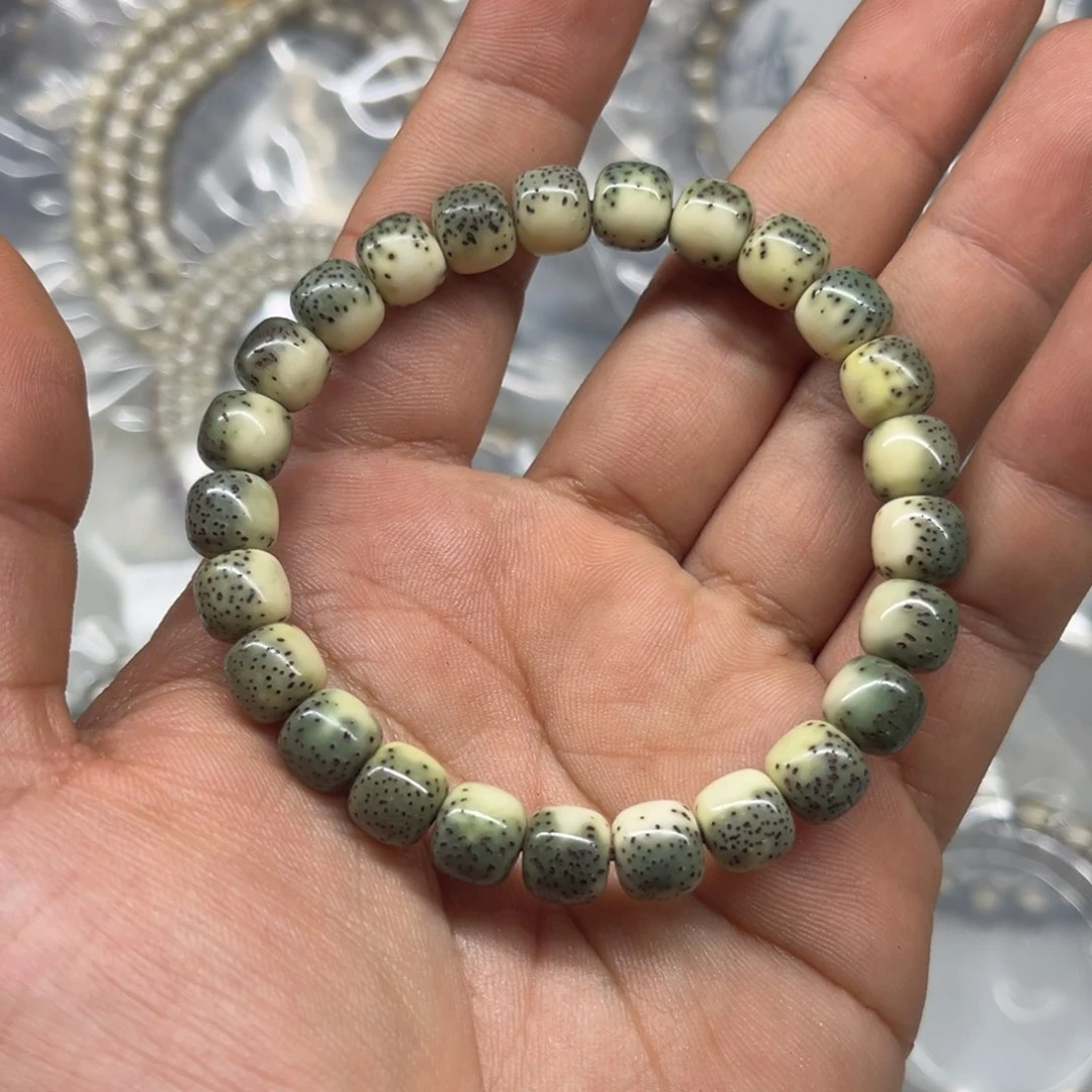 卡***楠星月菩提吊坠98河豚
