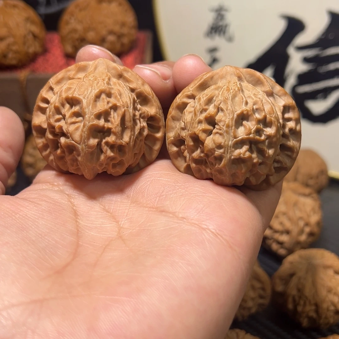 核桃全品无修宫灯43