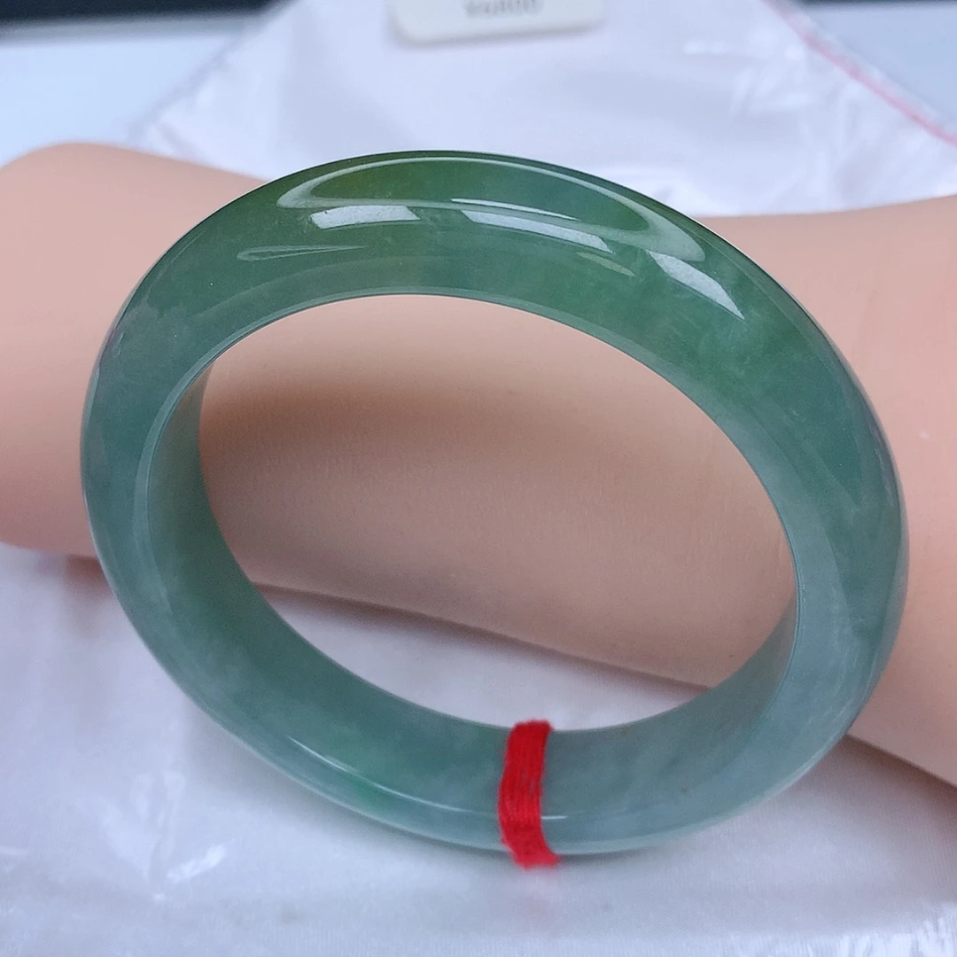 【闪购商品】未镶嵌手镯翡翠，56