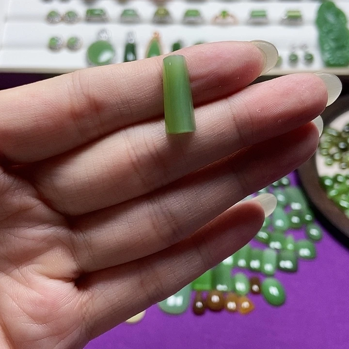 未镶嵌戒指和田玉（碧玉）