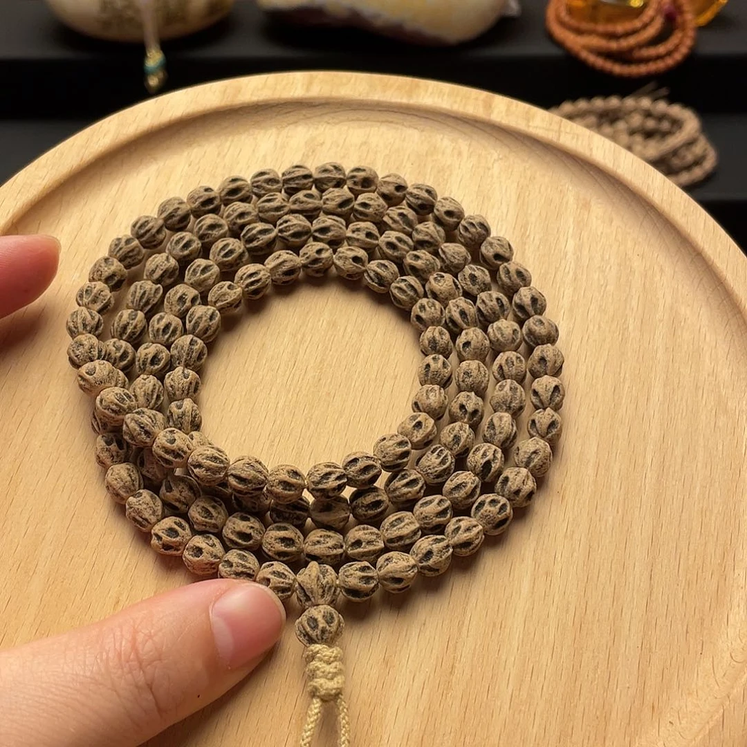 莫***羊柏香籽/百香籽吊坠