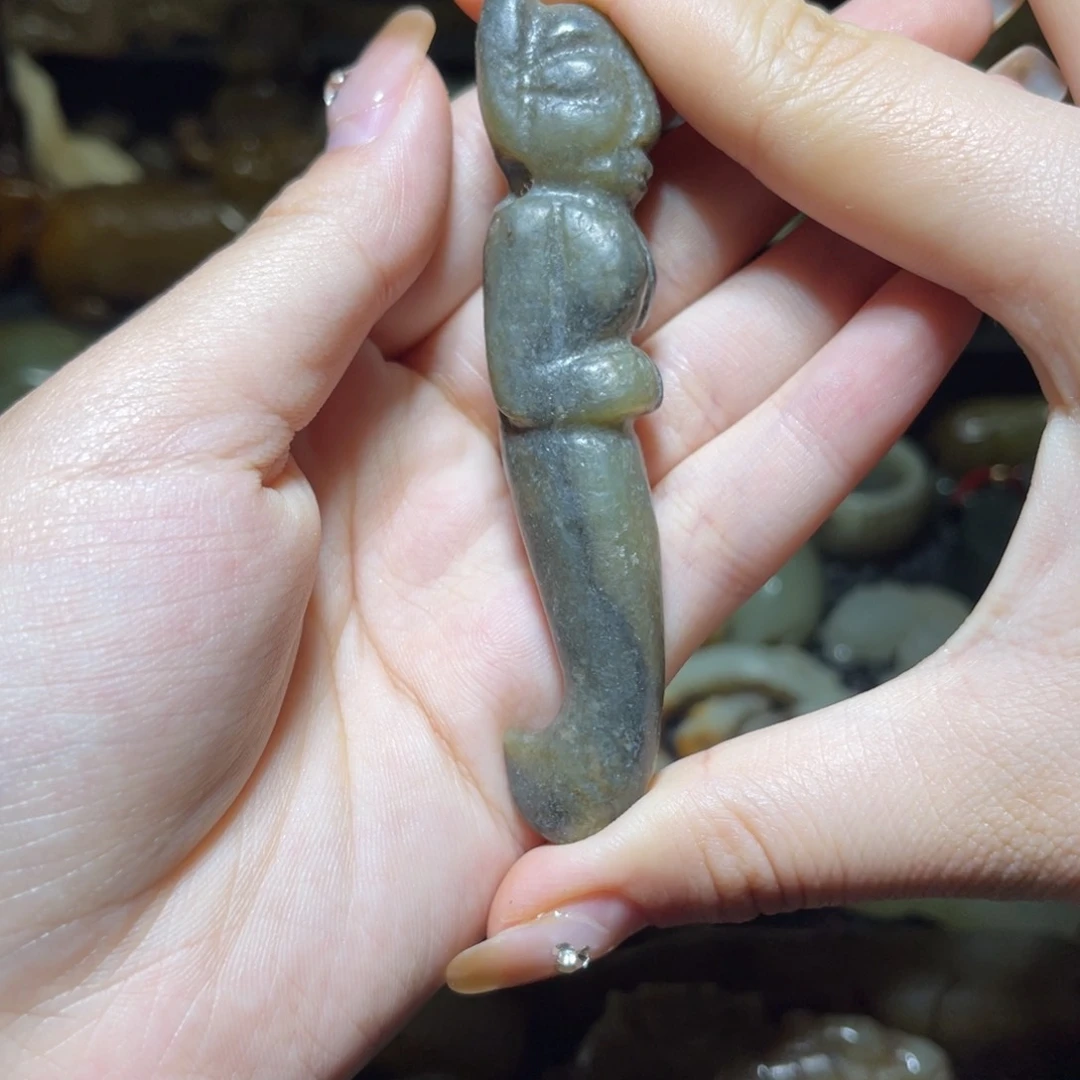 和田玉（糖玉）未镶嵌挂件
