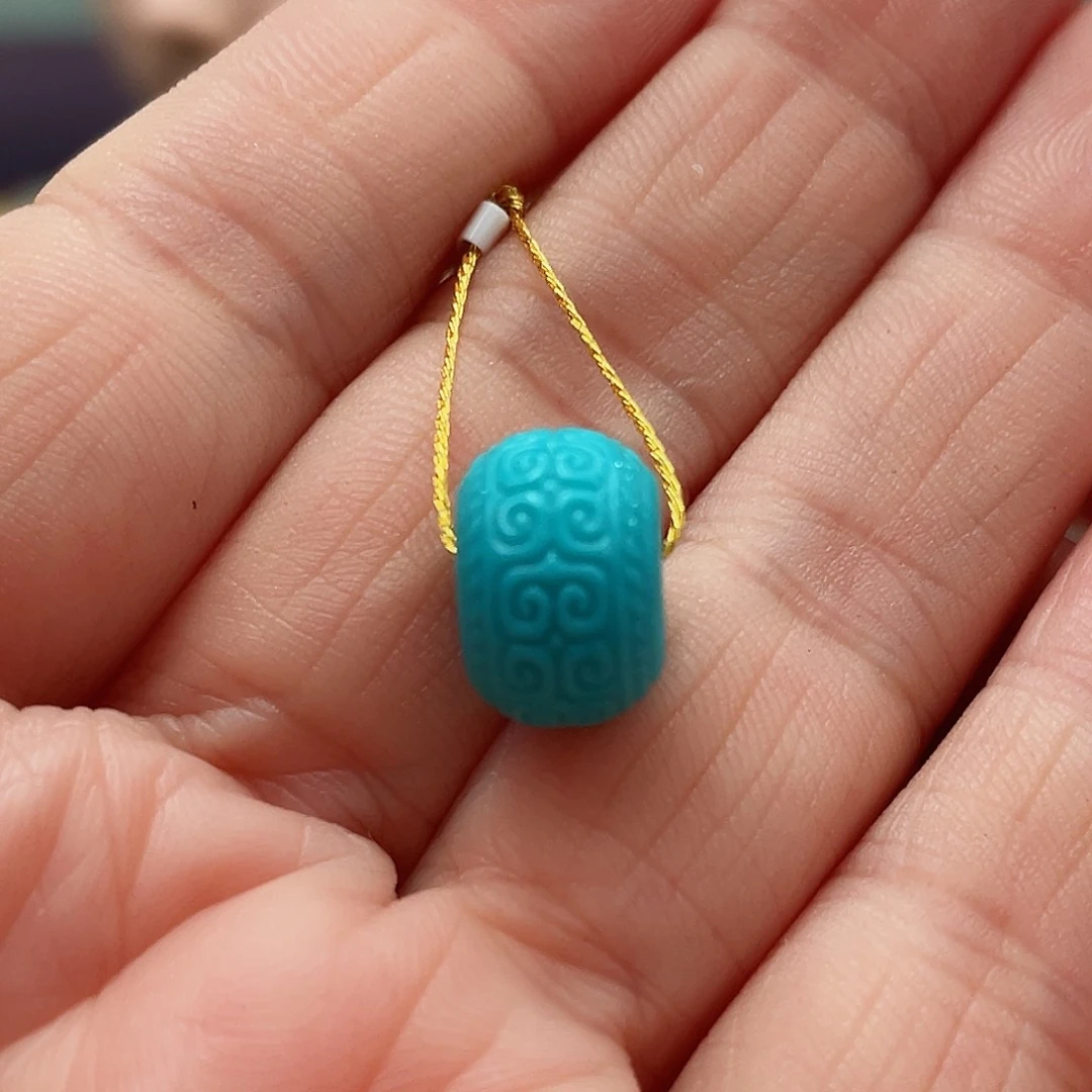 绿松石颈饰未镶嵌