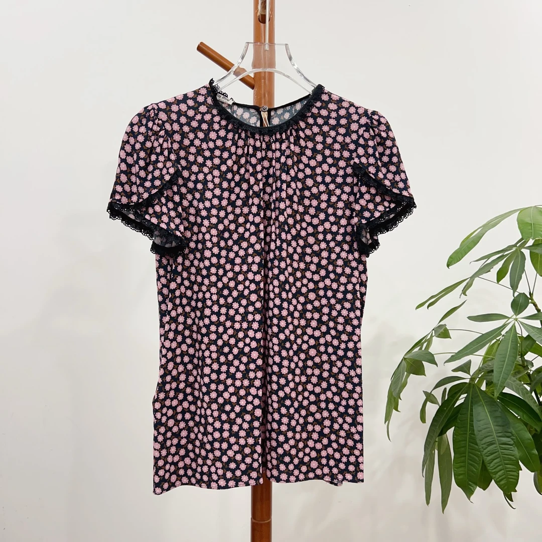 99新 MIU MIU/缪缪 安洁利严选短袖 尺码38成色看直播GSS24156