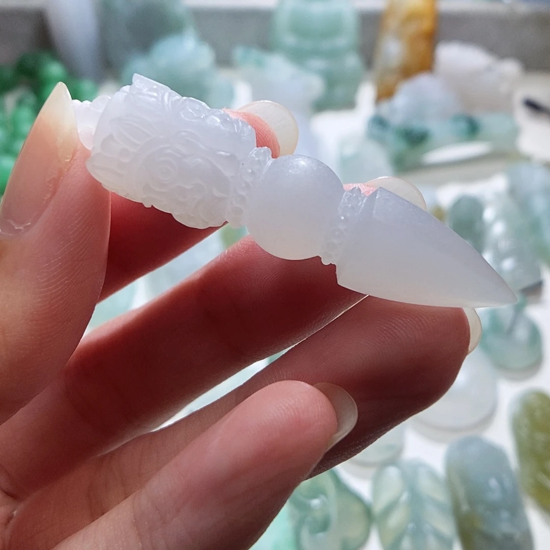 定制翡翠未镶嵌降魔杵