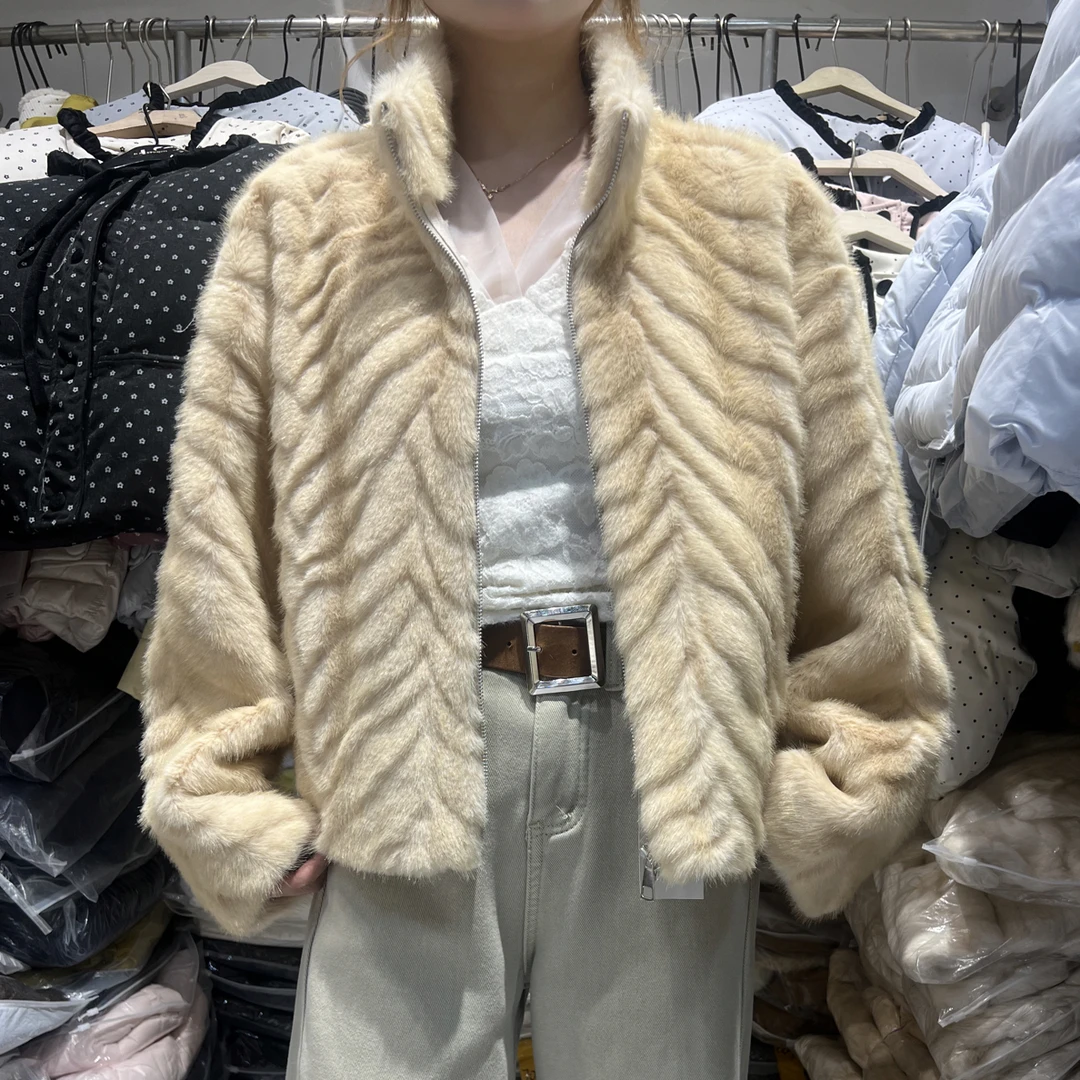 冬季韩系立领人字纹环保皮草宽松显瘦短款外套