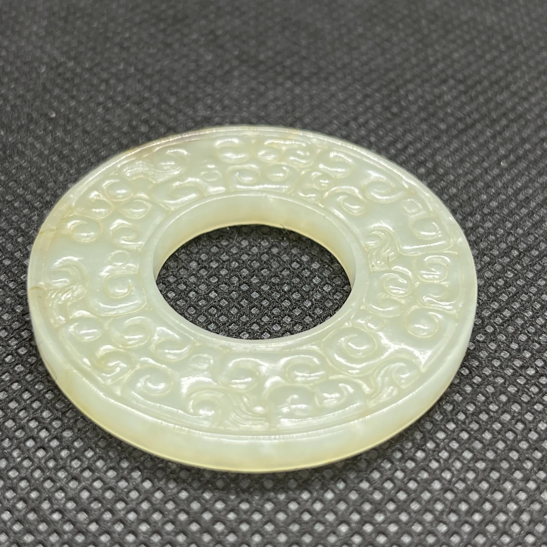 明--和田玉-云纹壁-GT000025