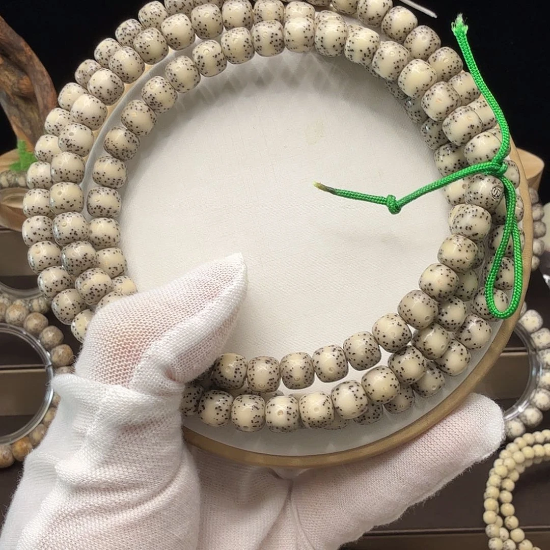 吊坠星月菩提108月留白