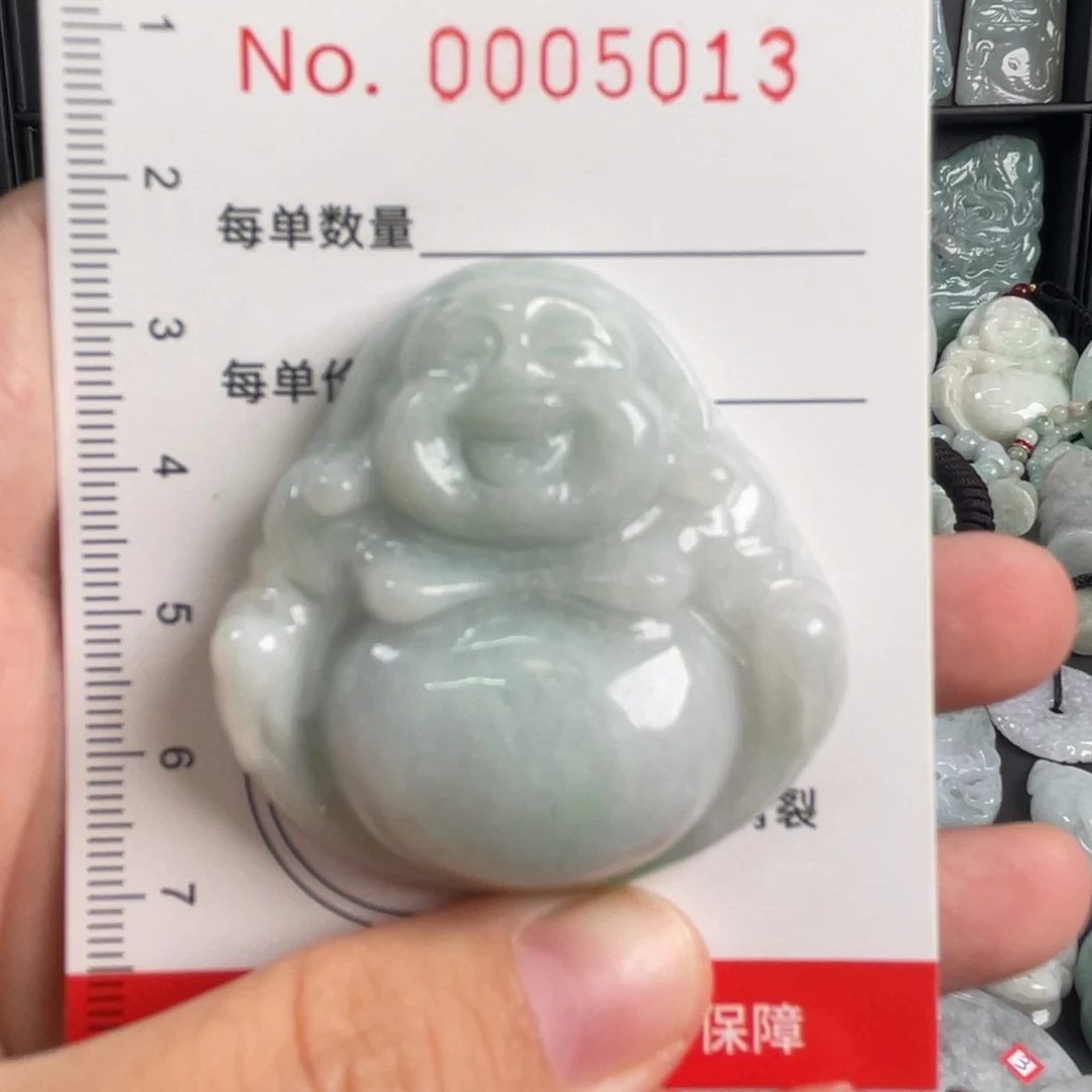吊坠(不含链)未镶嵌翡翠微瑕
