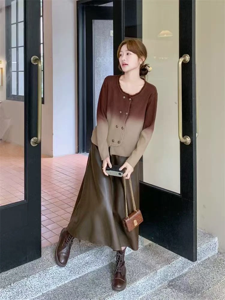 D5310超好看渐变双排扣针织开衫设计感秋季百搭长袖