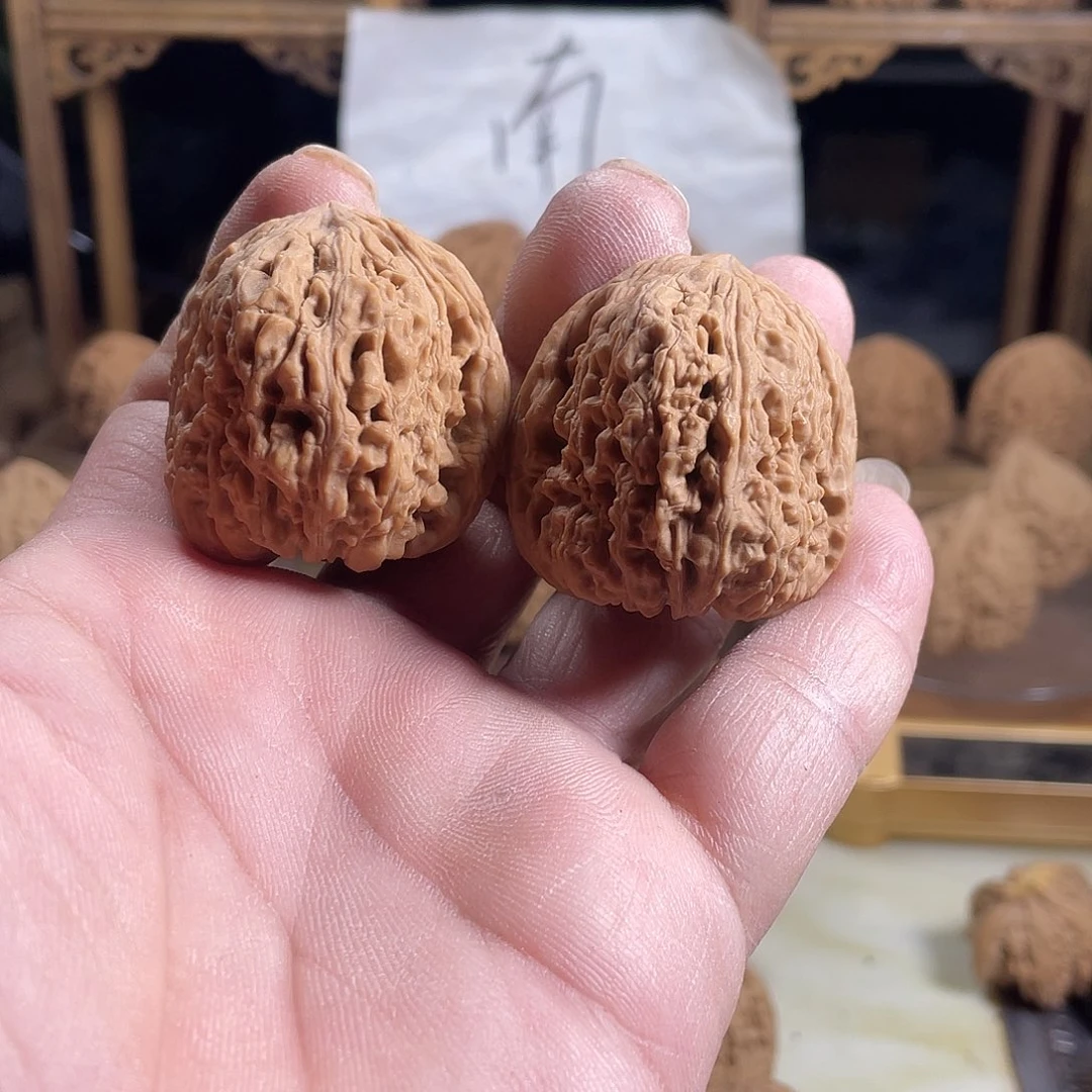 桃核吊坠陈*～文玩核桃南将石