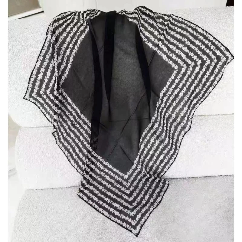 Hongxi Scarves/鸿晰丝巾桑蚕丝单面西丽纱香香条纹60方巾B283