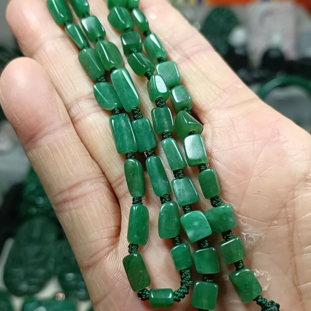 独山玉未镶嵌挂件链子