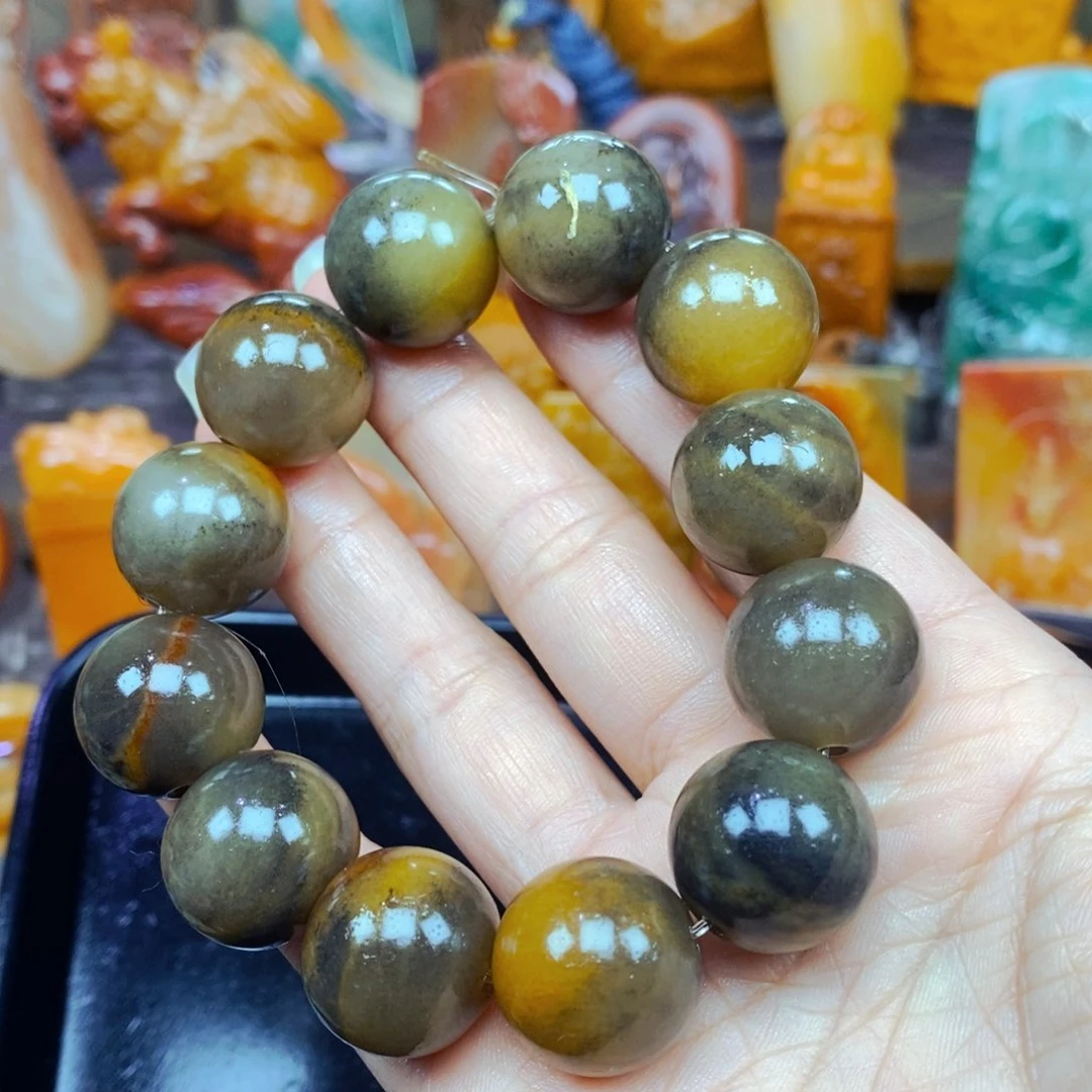 石英质玉（黄龙玉）未镶嵌颈饰