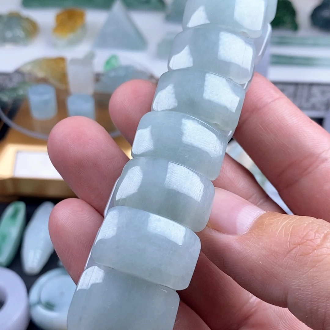 翡翠未镶嵌颈饰天然翡翠