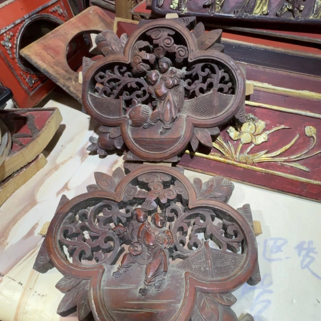 龙***三香樟木这几日也很喜欢看他跳舞了