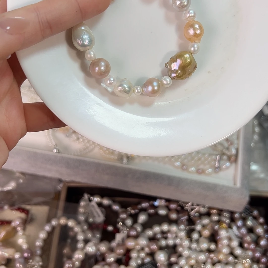 未镶嵌设计款珠宝淡水珍珠