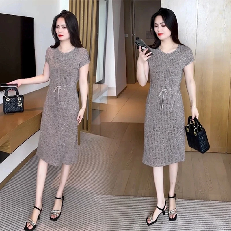 2025夏季新款穿搭气质显瘦时尚休闲韩版减龄透气条纹连衣裙177