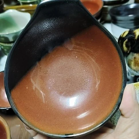 瓷片瓷片,各种摆件,均有瑕疵。沙锅!