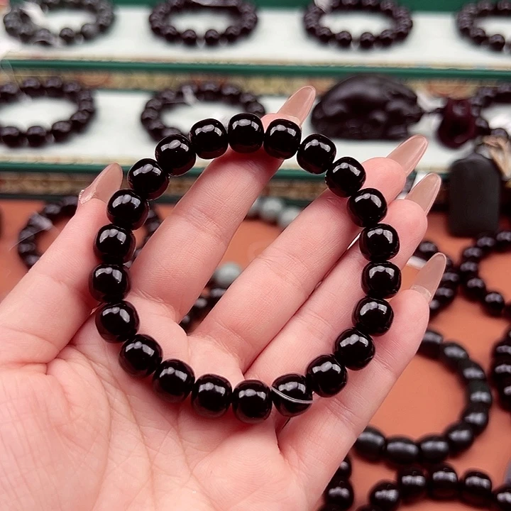 松***哥和田玉未镶嵌手串