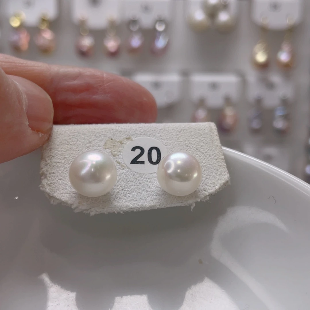 颈饰未镶嵌淡水珍珠