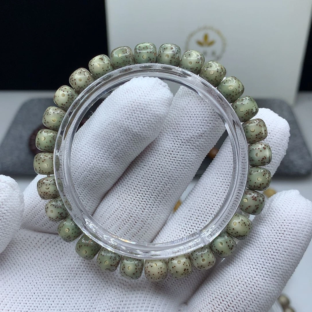 星月菩提吊坠8*7 小冰糖 005