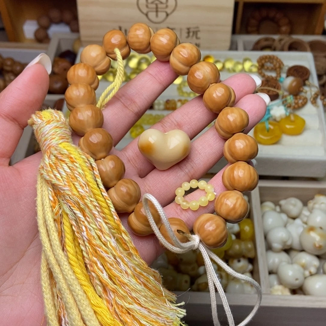 手串猴头核桃15蜜桃臀手持爱心蜜卡环金桂