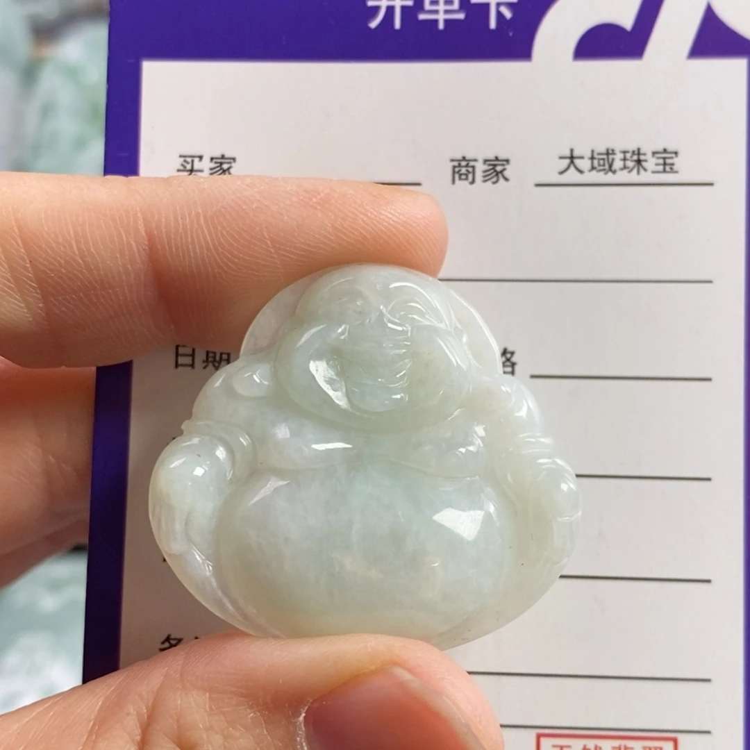 翡翠颈饰未镶嵌佛公